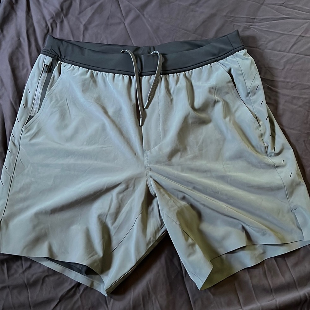 Ten-thousand Interval Shorts